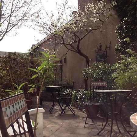 Guesthouse De Utrechtsche Dom เกาดา ภายนอก รูปภาพ