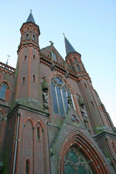 Guesthouse De Utrechtsche Dom เกาดา ภายนอก รูปภาพ