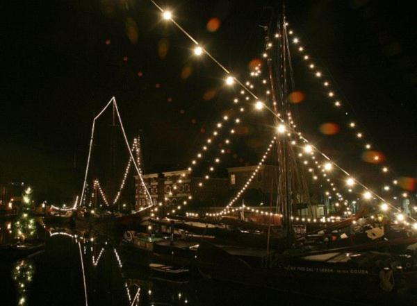 Guesthouse De Utrechtsche Dom เกาดา ภายนอก รูปภาพ